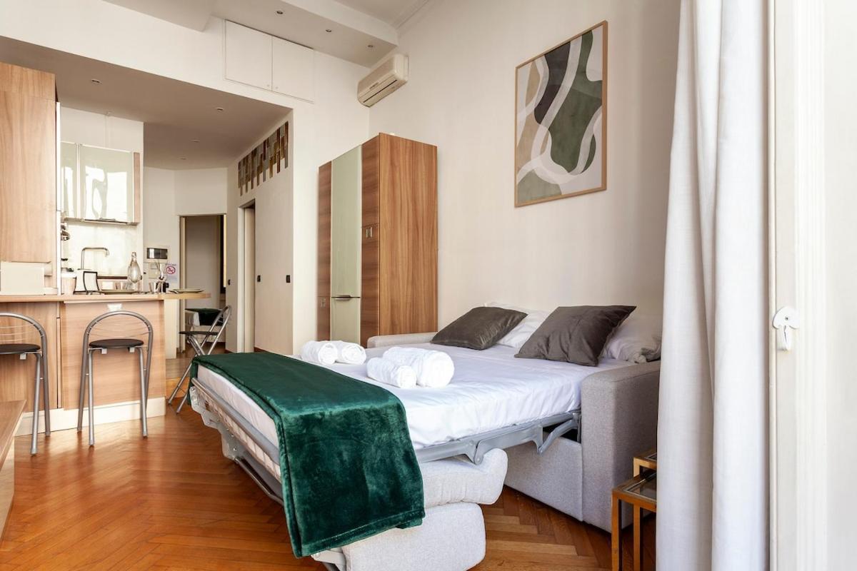 Bilocale Con Wifi In Palazzo Storico, A 5 Minuti Dal Duomo Zona San Babila - Tribunale Apartment