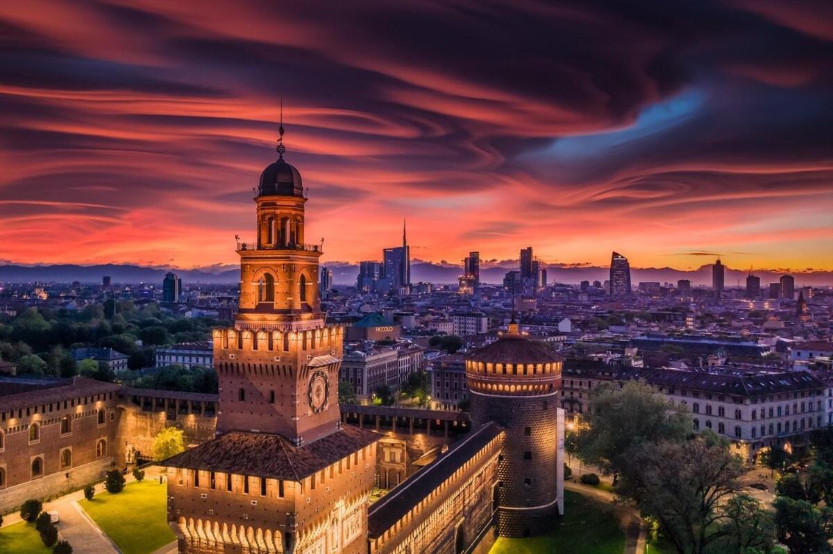 Bilocale Con Wifi In Palazzo Storico, A 5 Minuti Dal Duomo Zona San Babila - Tribunale *